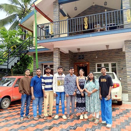 Halase Homestay Mudigere Екстериор снимка